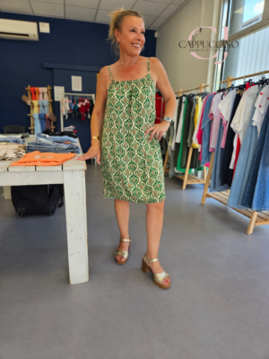 Robe courte
